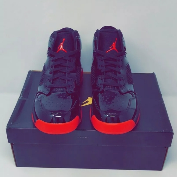 Jordan Mars 270 (Size 10) - Picture 2 of 7